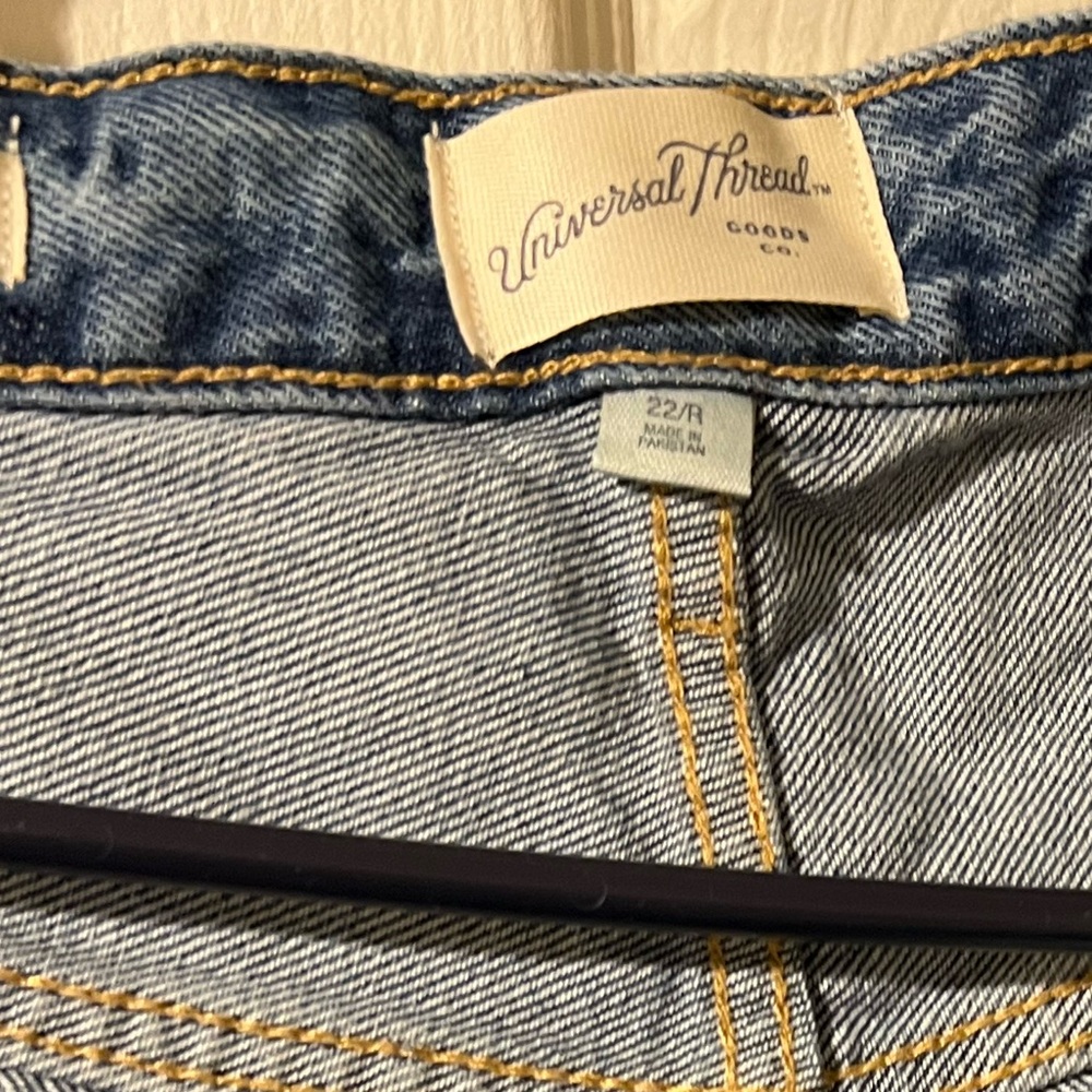 Universal Thread Plus size Jorts